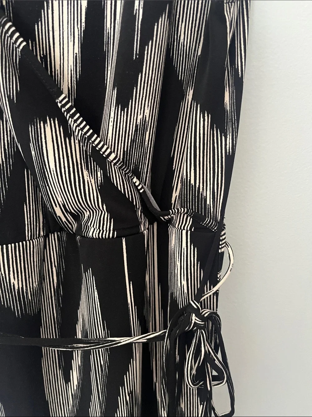 Worthington Black & Gray Sleeveless Wrap Maxi Dress